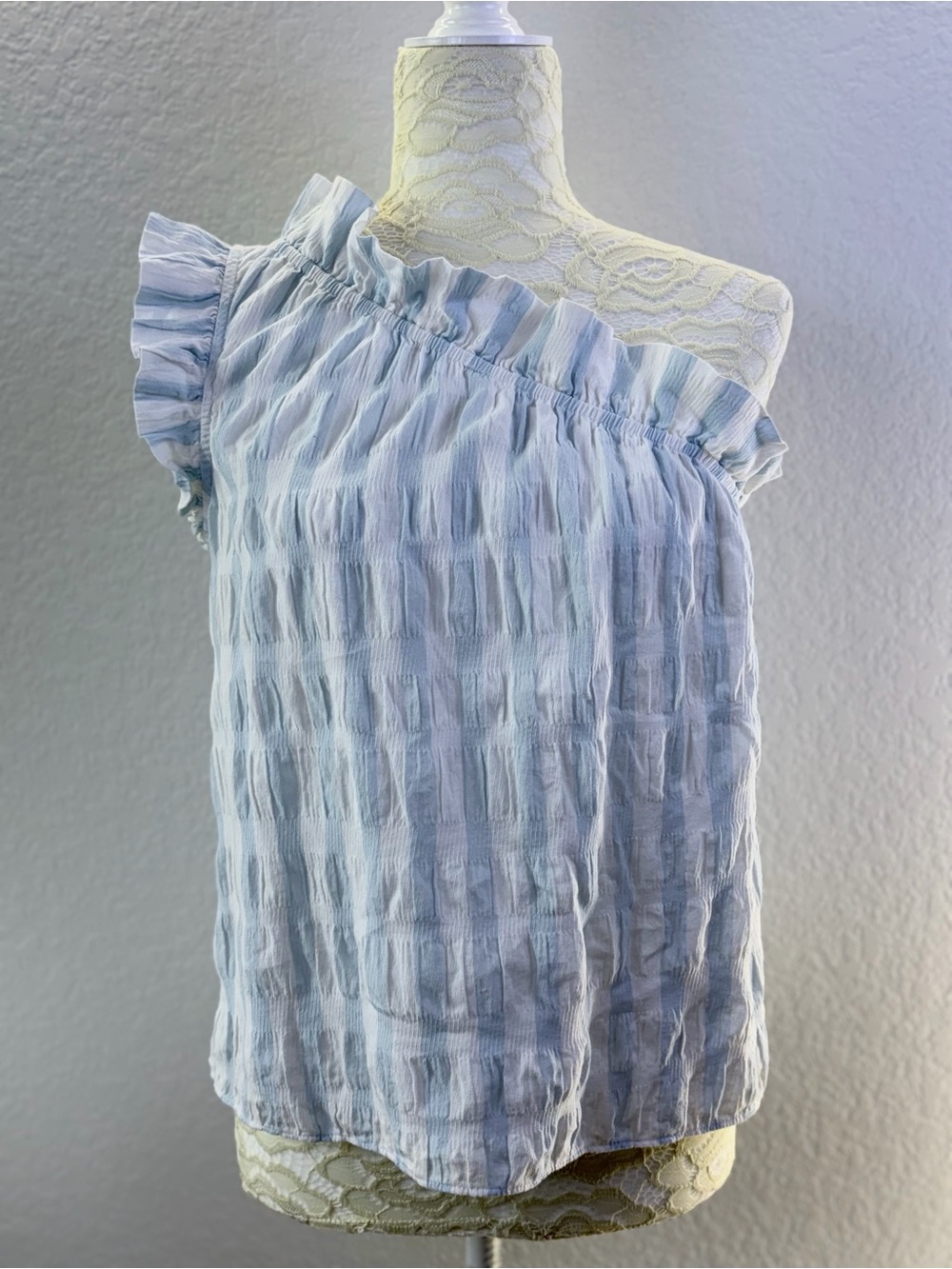 Mason’s Daughter Light Blue and White Striped One-Shoulder Ruffle Top Small